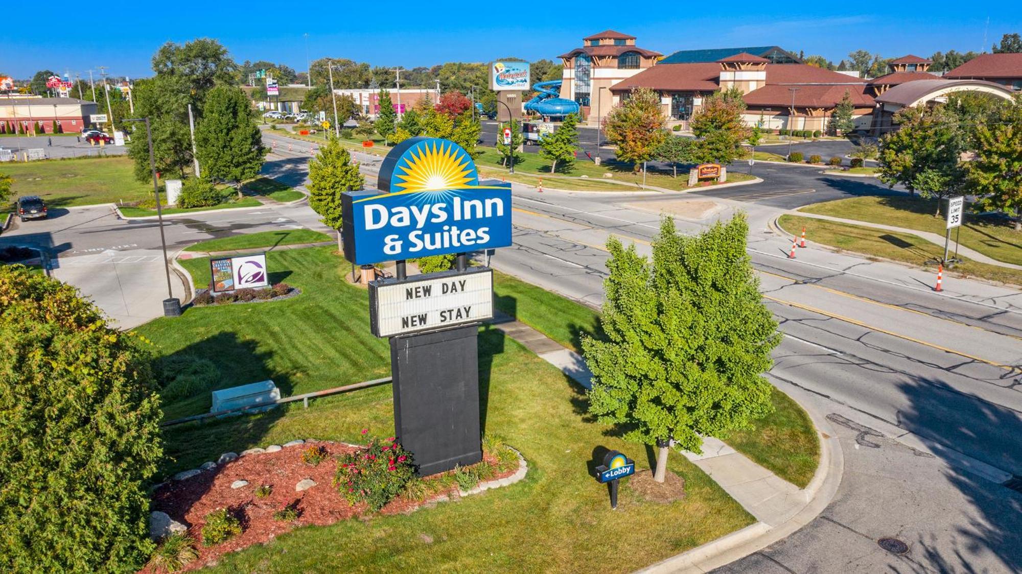 Days Inn & Suites By Wyndham Mt Pleasant Маунт Плезант Екстериор снимка